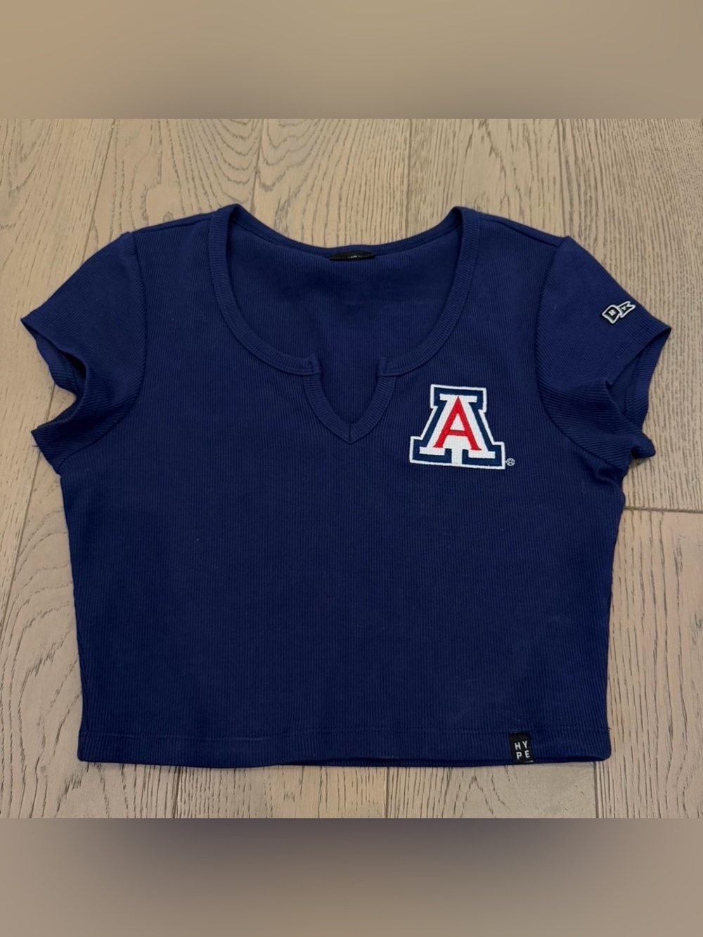 HYPE AND VICE ARIZONA WILDCATS WOMENS NAVY BLUE CALI SHORT SLEEVE T-SHIRT S - Picture 2 of 5